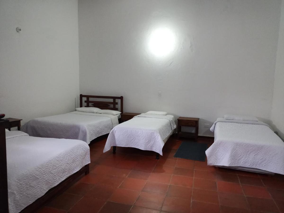 לינה וארוחת בוקר Boyacá Hospederia La Roca Plaza Principal מראה חיצוני תמונה
